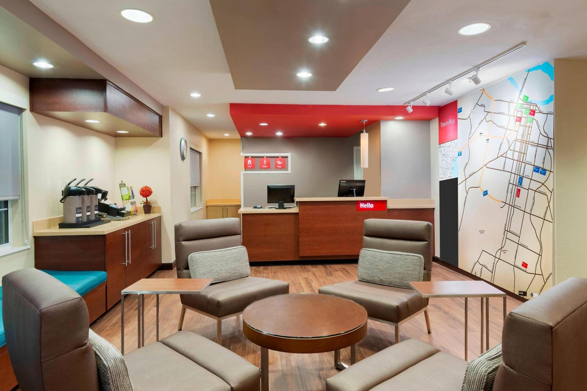 TownePlace Suites Savannah Midtown Bagian luar foto